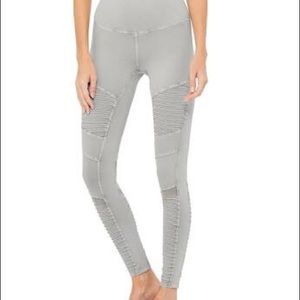 Stylish ALO high waisted grey motto leggings